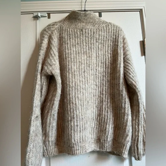 ❌SOLD❌ Frnch Mock Neck Beige Chunky Lattice Sweater, NWT - Picture 7 of 8